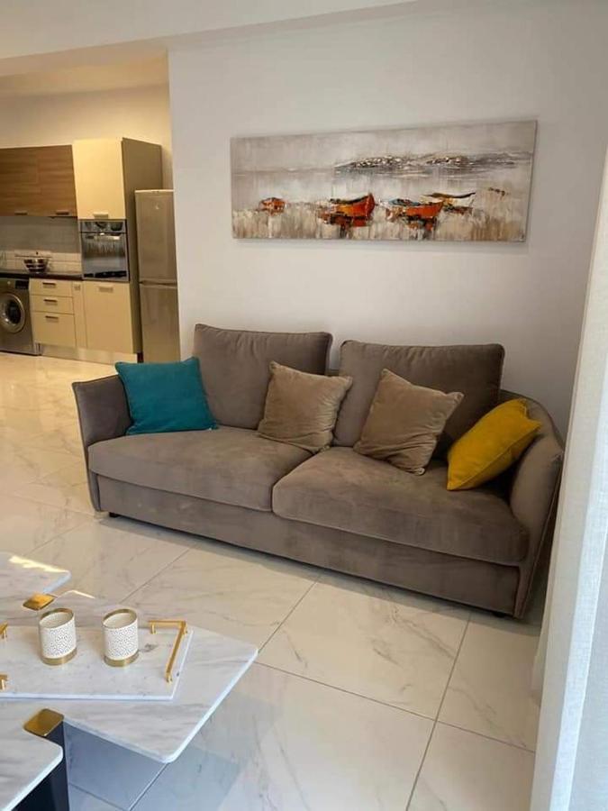 Cosmos Residence Paralimni Ngoại thất bức ảnh