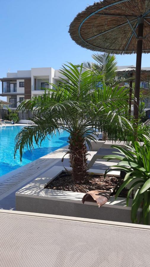 Cosmos Residence Paralimni Ngoại thất bức ảnh