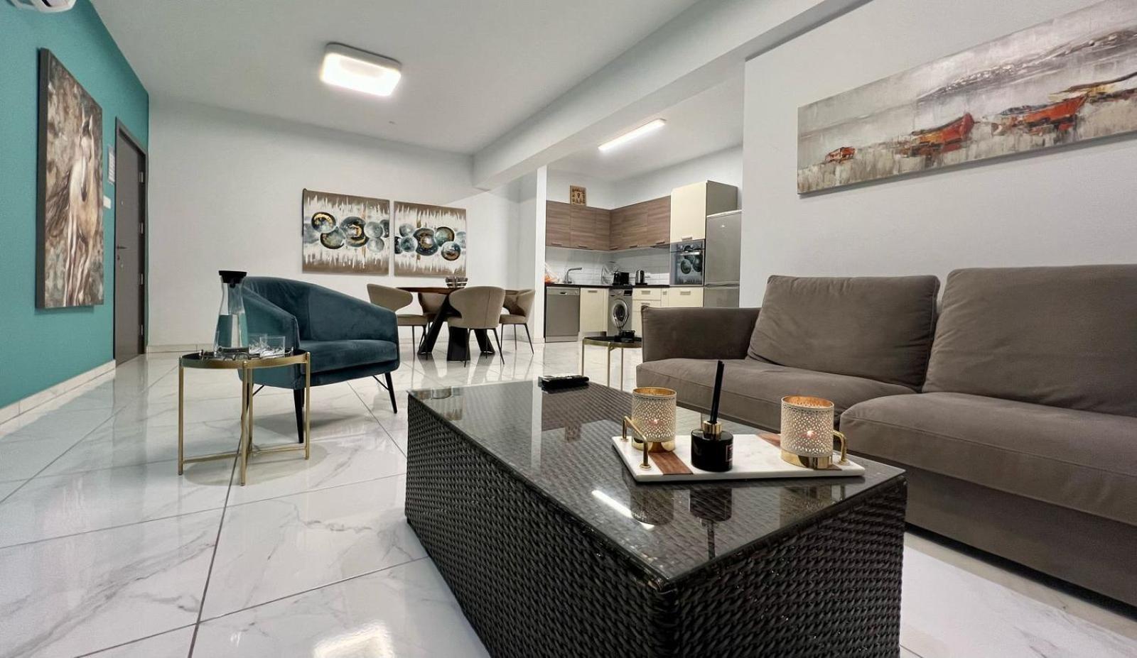 Cosmos Residence Paralimni Ngoại thất bức ảnh